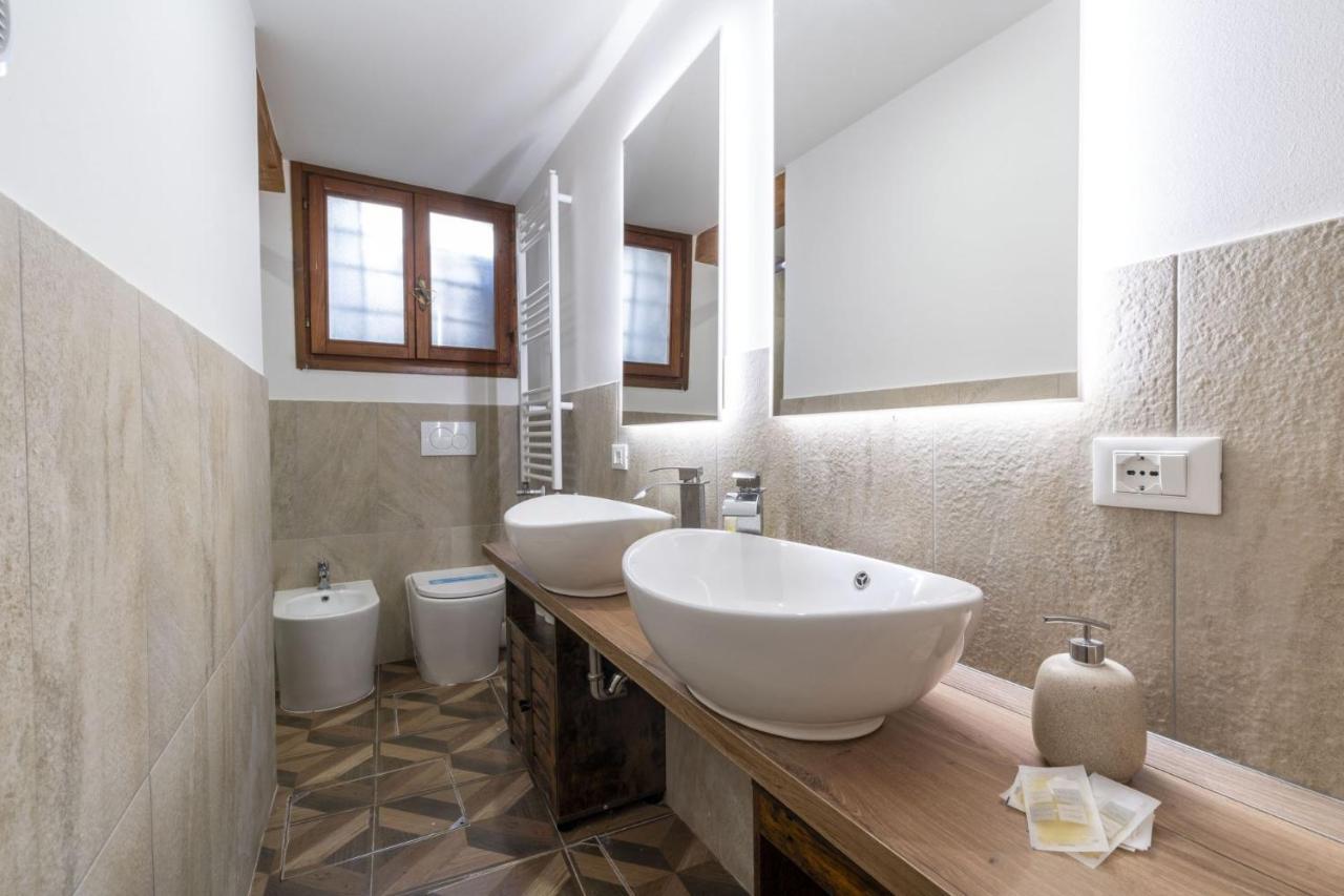 Il Nido Di San Stae Apartamento *