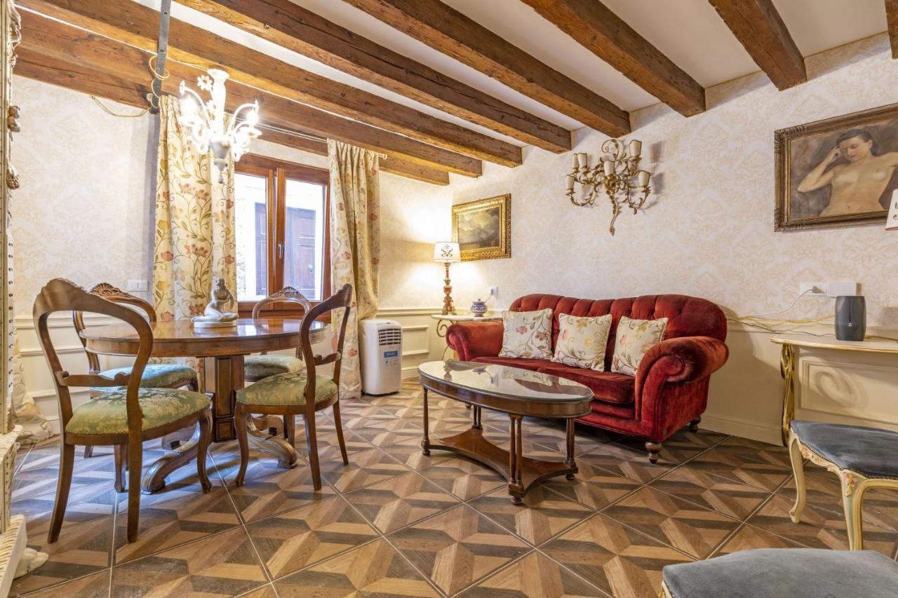 Apartamento Il Nido Di San Stae Venecia